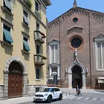 Couette-café Cangrande Di Danese-viviani 4*