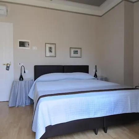 Cangrande Di Danese-viviani Bed & Breakfast 3*