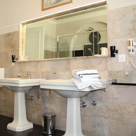 Cangrande Di Danese-viviani 4* Верона