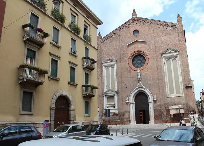 Cangrande Di Danese-viviani 住宿加早餐酒店