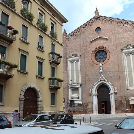 Cangrande Di Danese-viviani Bed & Breakfast